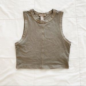 H&M sleeveless tan crop top